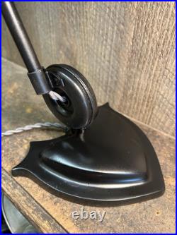 1920's Edon Shield Base Art Deco Desk Lamp Faries Hubbell Light Cast Iron