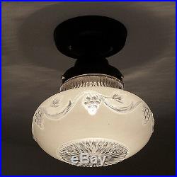 568 Vintage aRT Deco Ceiling Light Lamp Fixture bath hall kitchen porch