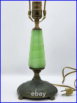 ANTIQUE ART DECO 30's SKYSCRAPER GREEN JADEITE GLASS BRONZE BASE BOURDOIR LAMP