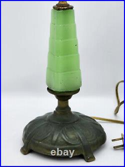 ANTIQUE ART DECO 30's SKYSCRAPER GREEN JADEITE GLASS BRONZE BASE BOURDOIR LAMP