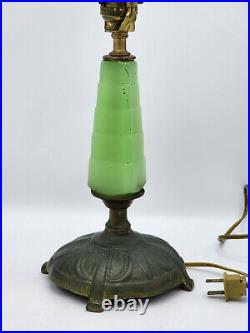 ANTIQUE ART DECO 30's SKYSCRAPER GREEN JADEITE GLASS BRONZE BASE BOURDOIR LAMP