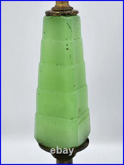 ANTIQUE ART DECO 30's SKYSCRAPER GREEN JADEITE GLASS BRONZE BASE BOURDOIR LAMP