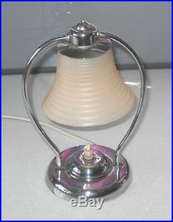 ART DECO 1930s CHROME PLATED LAMP WITH PASTEL PINK BAKELITE SHADE
