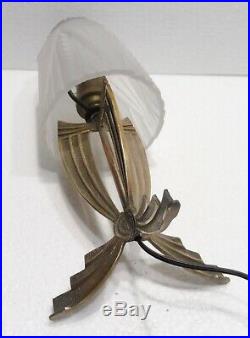 Ancienne petite LAMPE champignon art déco pied laiton tulipe pâte de verre