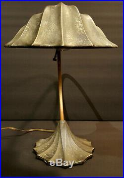 Antique Art Deco Art Nouveau Industrial Shell Table lamp Light Bent copper Rod