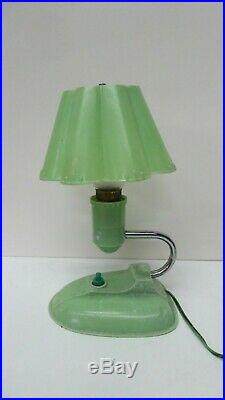 Antique Art Deco Green Speckled Bakelite Lamp Chrome Arm Wall Light Nta 809