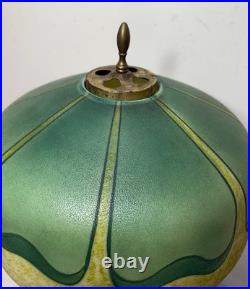 Antique Art Deco green Pittsburg hand painted glass bronze patinated table lamp