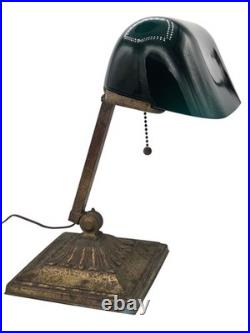 Antique Banker's Desk Lamp Emeralite No 8734 Green Shade