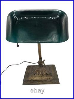 Antique Banker's Desk Lamp Emeralite No 8734 Green Shade