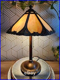 Antique Bradley & Hubbard Art Deco Slag Glass Table Lamp, Circa 1920