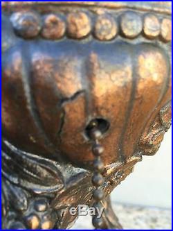 Art Deco Bronze Metal Figural Lamp/kneeling Maiden Holding Up Globe