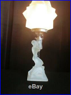 Art Deco Glass Lady Lamp Light Walther and Sohne Star Shade Original