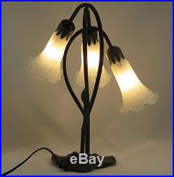 Art Deco Lily 3l Table Lamp In Antique Brass Finish + Frosted White Glass Shades