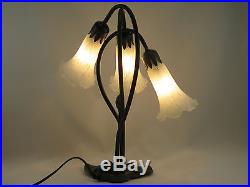 Art Deco Lily 3l Table Lamp In Antique Brass Finish + Frosted White Glass Shades