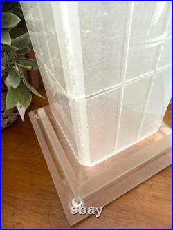 Art Deco Modernist Style Skyscraper Lucite Table Lamp 34