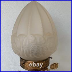 Art Deco Satin Glass PuttoWhite Antique Ceramic Globe Lamp