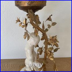 Art Deco Satin Glass PuttoWhite Antique Ceramic Globe Lamp