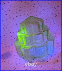 Art Deco Vaseline Uranium Glass Lamp Light Shade Stepped Globe Brain Grainy