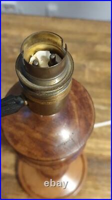 Base Lamp Art Deco Wooden. Hauteur 36 CM