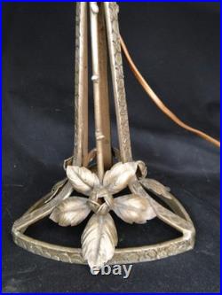 Beautiful Art Deco Lamp Wrought Iron Globe Glass Mold Press Pattern Flowers Dlg Lalique