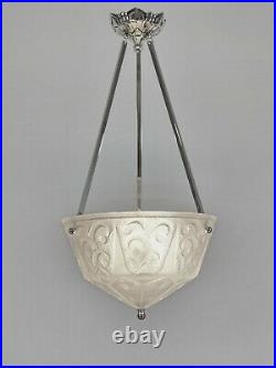 DAUM RARE FRENCH 1925 ART DECO PENDANT CHANDELIER acid engraved lamp. 1930
