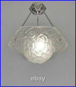 DEGUE FRENCH 1930 ART DECO CHANDELIER PENDANT WITH BOWL. Lamp muller era