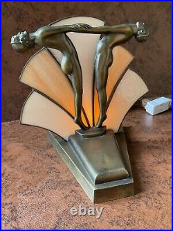 EUC Vintage Art Deco L&L WMC Male/Female Figure Nudes Lamp #9914