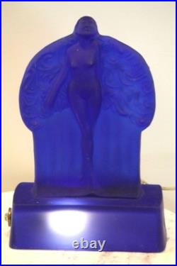 Fantastic and rare vintage cobalt blue glass art deco Fan Dancer lamp