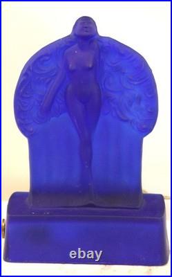 Fantastic and rare vintage cobalt blue glass art deco Fan Dancer lamp
