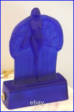 Fantastic and rare vintage cobalt blue glass art deco Fan Dancer lamp