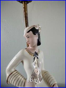 Genuine Antique Austrian Goldscheider Lorenzl Style Porcelain Art Deco lamp