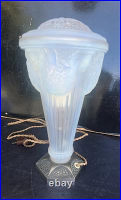 Georges Leleu/jehel Rare Night Light Opalescent Glass Art Deco 1931 Ht. 27cm