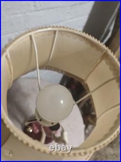 Giuseppe Armani Figurative Art Deco Lamp Woman 1930s Fringe Shade