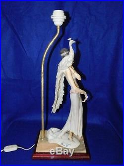 Giuseppe Armani Florence Capodimonte Art Deco Flapper Lady Peacock Lamp
