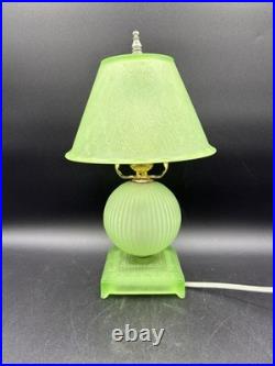 Houze Houzex Art Deco Green Uranium Glass Lamp And Shade