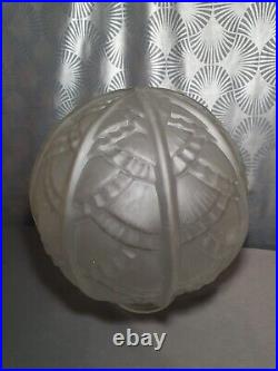 Huge art deco glass globe 1920 1930 for lamp chandelier sconce in excellent condition