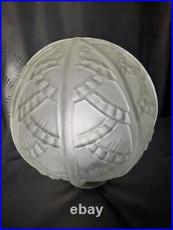 Huge art deco glass globe 1920 1930 for lamp chandelier sconce in excellent condition