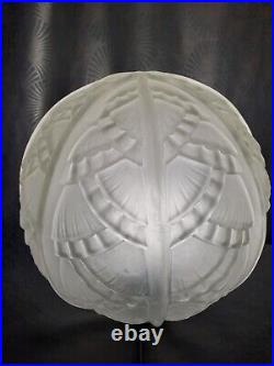 Huge art deco glass globe 1920 1930 for lamp chandelier sconce in excellent condition