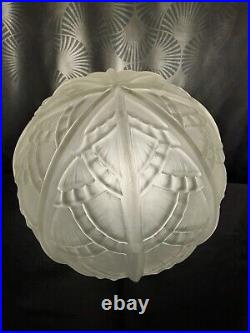 Huge art deco glass globe 1920 1930 for lamp chandelier sconce in excellent condition