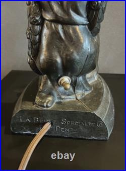 La Belle Specialty Art Deco'Joan of Arc' Spelter 1920s Table Lamp in Great Cond