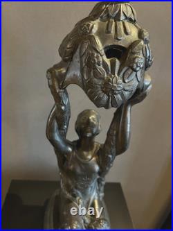 La Belle Specialty Art Deco'Joan of Arc' Spelter 1920s Table Lamp in Great Cond