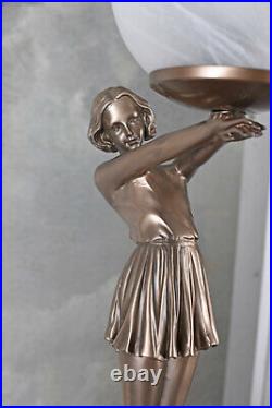 Lampe Art Deco Tischlampe Frauenfigur Tischleuchte Kugelschirm Nachttischlampe
