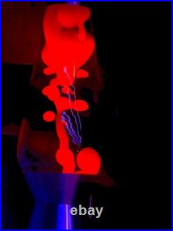 Lava Lamp Grande 27'' pink wax in purple liquid. Absolutely perfect condition