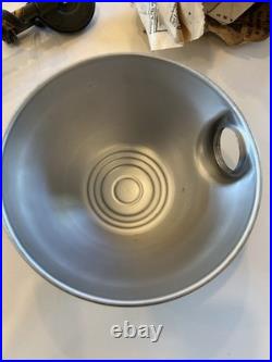 N. O. S. 1940's Edon Industrial Lamp WWII Era Light Art Deco Wall Bench Mount