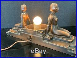 Nice 1930's Art Deco Double Nude Lamp With Crackle Amber Shade