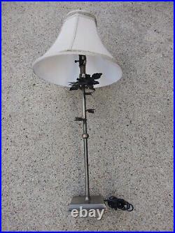 Nice Antique Art Deco bronze Floral Table Lamp