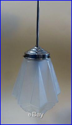 Original Art Deco Pendelleuchte Deckenlampe Glas Lampe Chrom um 1925 Höhe 56 cm