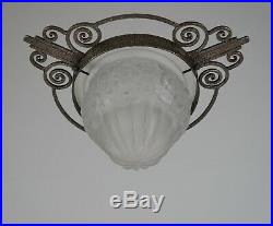 RAVAUD & DEGUÉ 1930 French Art Deco flush mount ceiling light. Lamp muller era