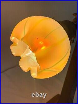 Rare Amronlite 1920's Art Deco Desk Lamp With Candy Ruffled Blown Glass Shade