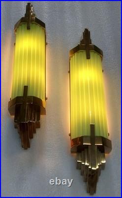 Set of 1 Antique Vintage Art Deco Brass Green Glass Wall Sconce Lamp